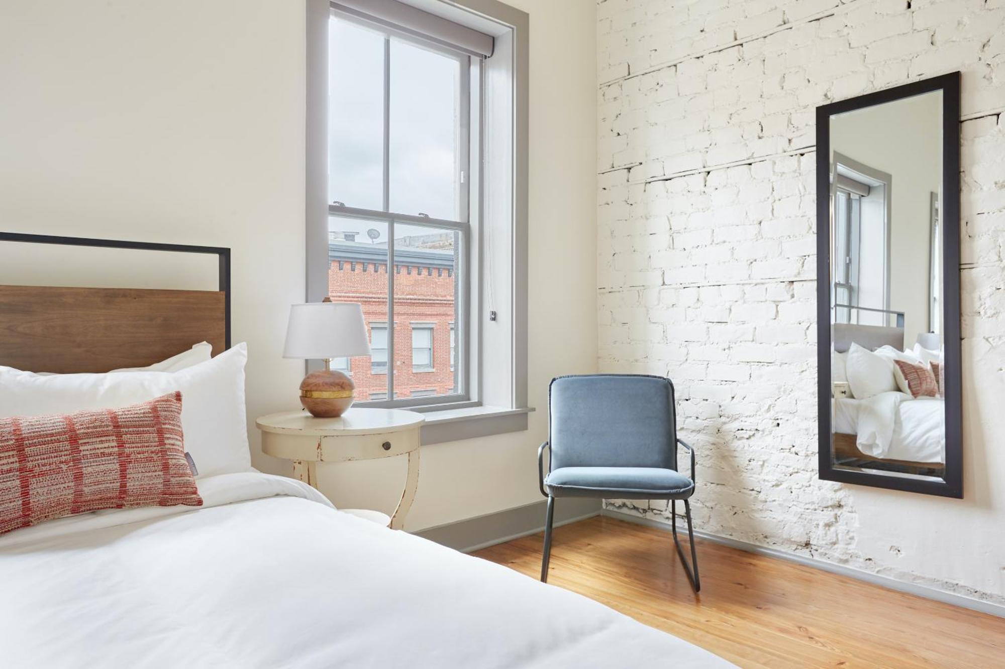 Sonder By Marriott Bonvoy The Broughton Apartments Historic District Savannah Chambre photo