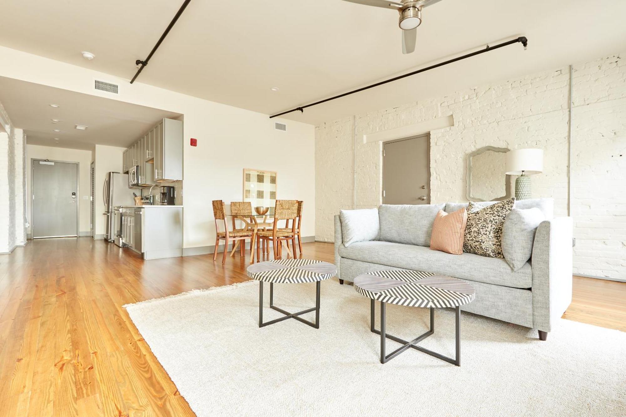 Sonder By Marriott Bonvoy The Broughton Apartments Historic District Savannah Chambre photo